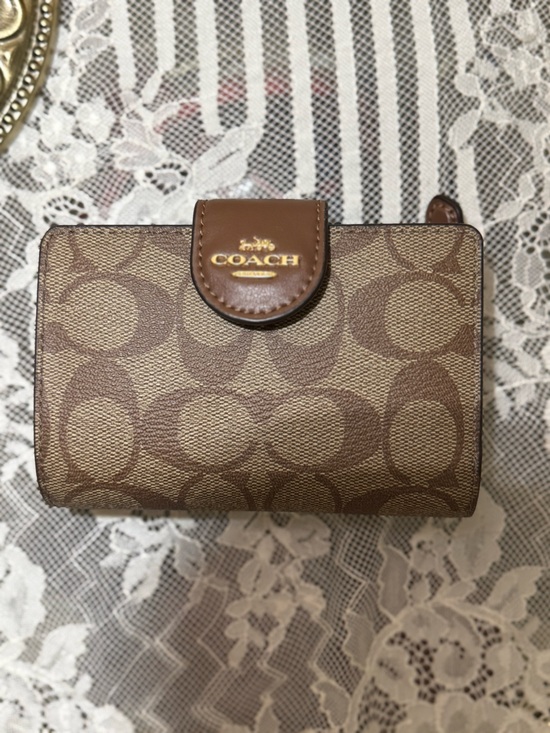 Coach Handbags - Coach medium corner zip wallet khaki/tan